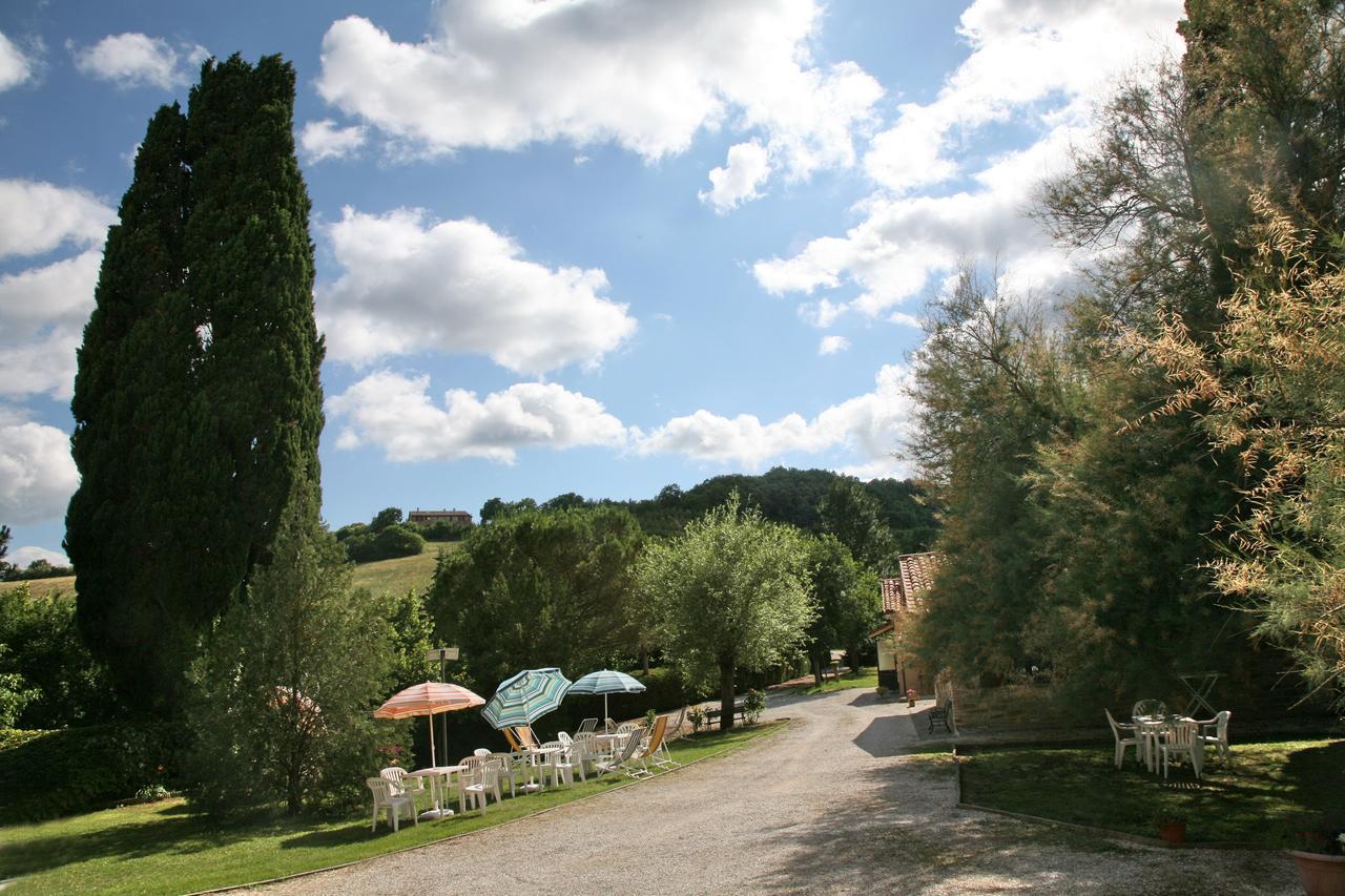 Agriturismo Villa Mozart Nel Verde Gubbio Exterior photo